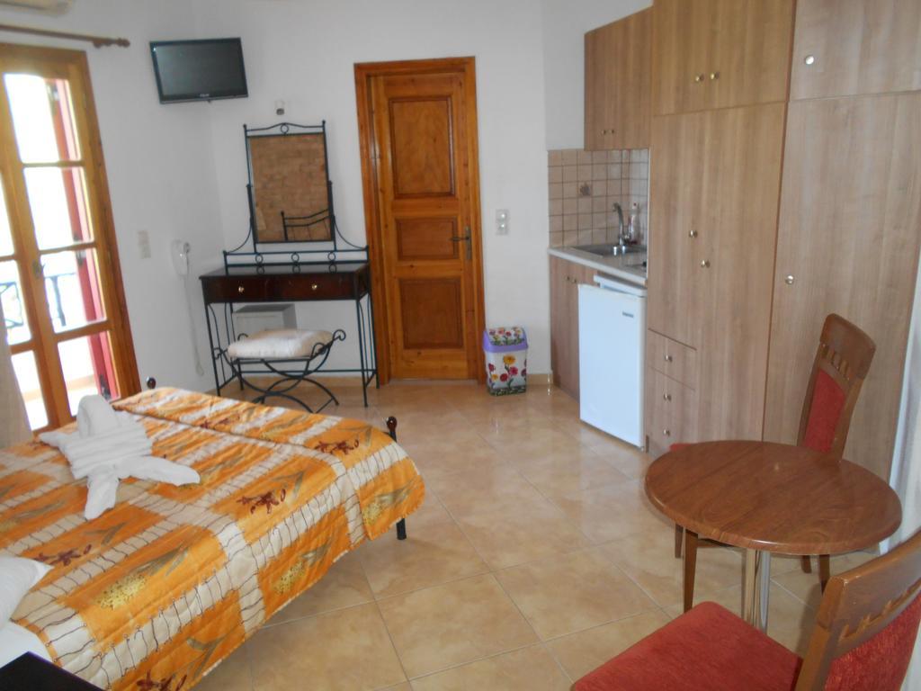 Acti Plaka Hotel Extérieur photo