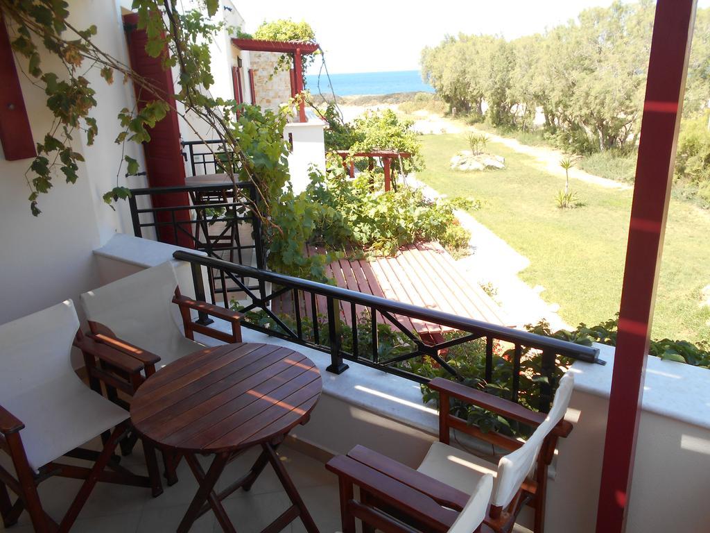 Acti Plaka Hotel Extérieur photo