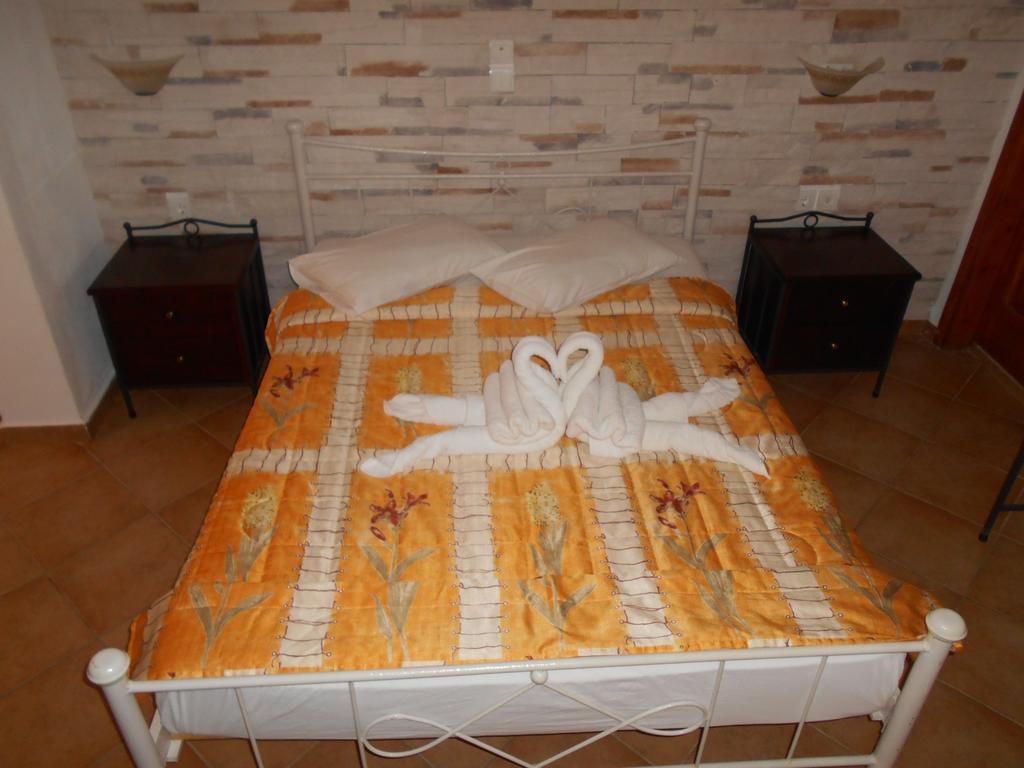 Acti Plaka Hotel Extérieur photo