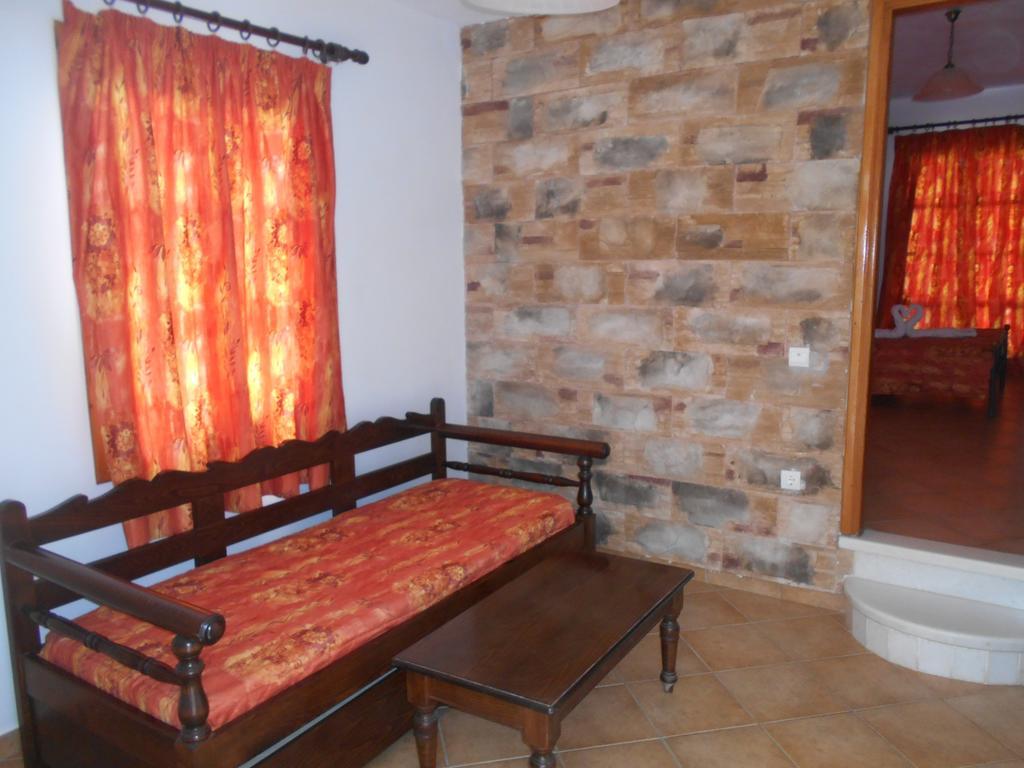 Acti Plaka Hotel Extérieur photo